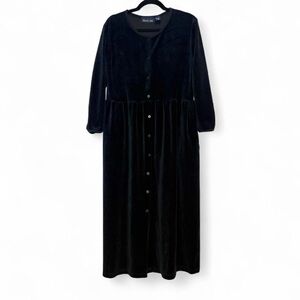 River Art Black Velvet Maxi Dress